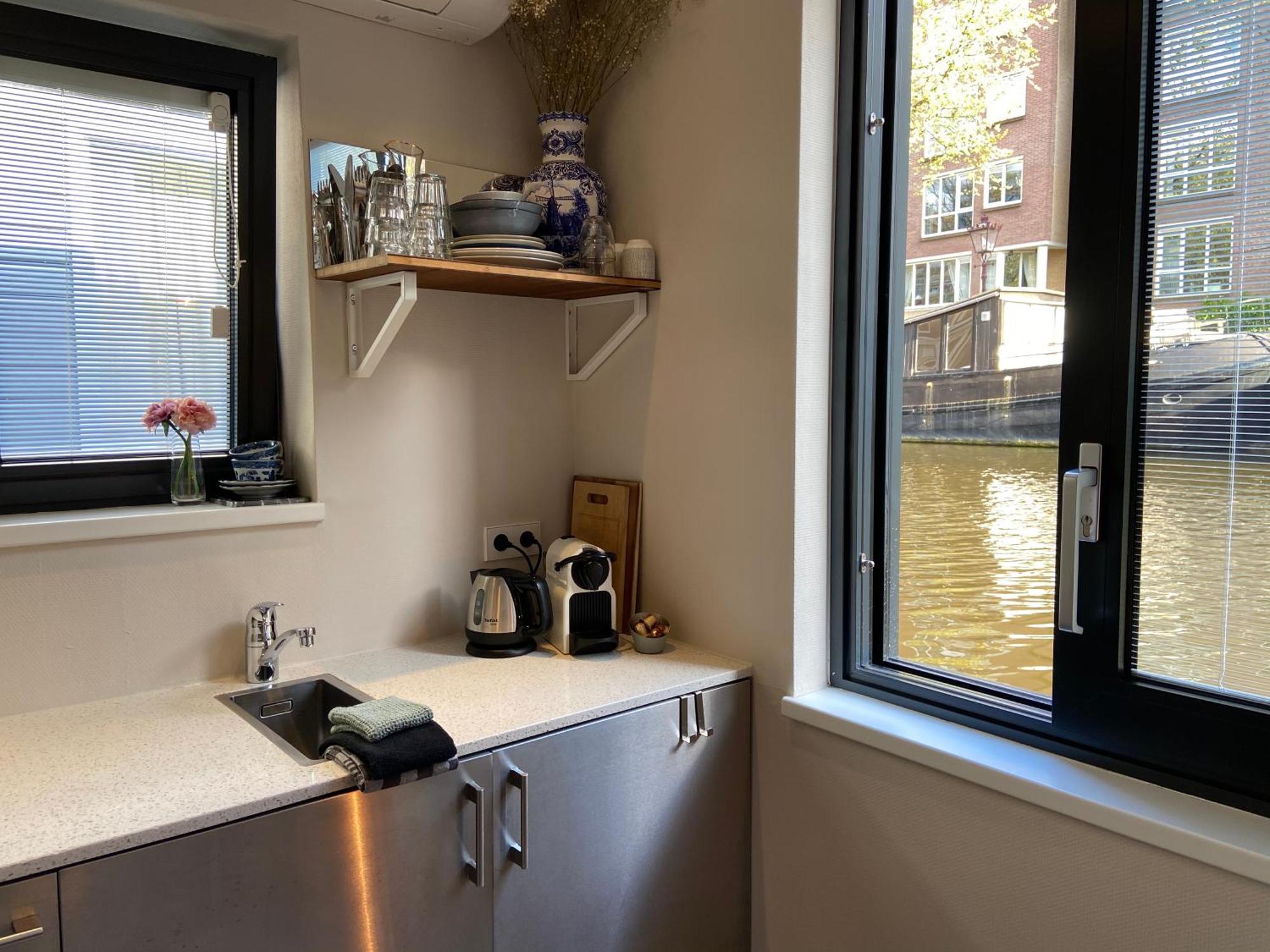 Hotel Houseboat Sophia Amsterdam Exterior foto
